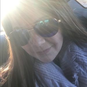 Meet your Posher, Maggi