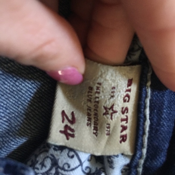 Big Star Sweet Jean Capris - Picture 4 of 4