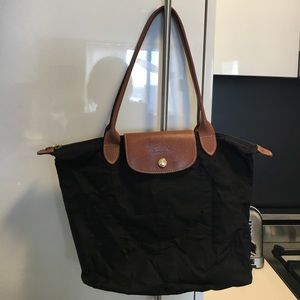 Black small LONCHAMP bag