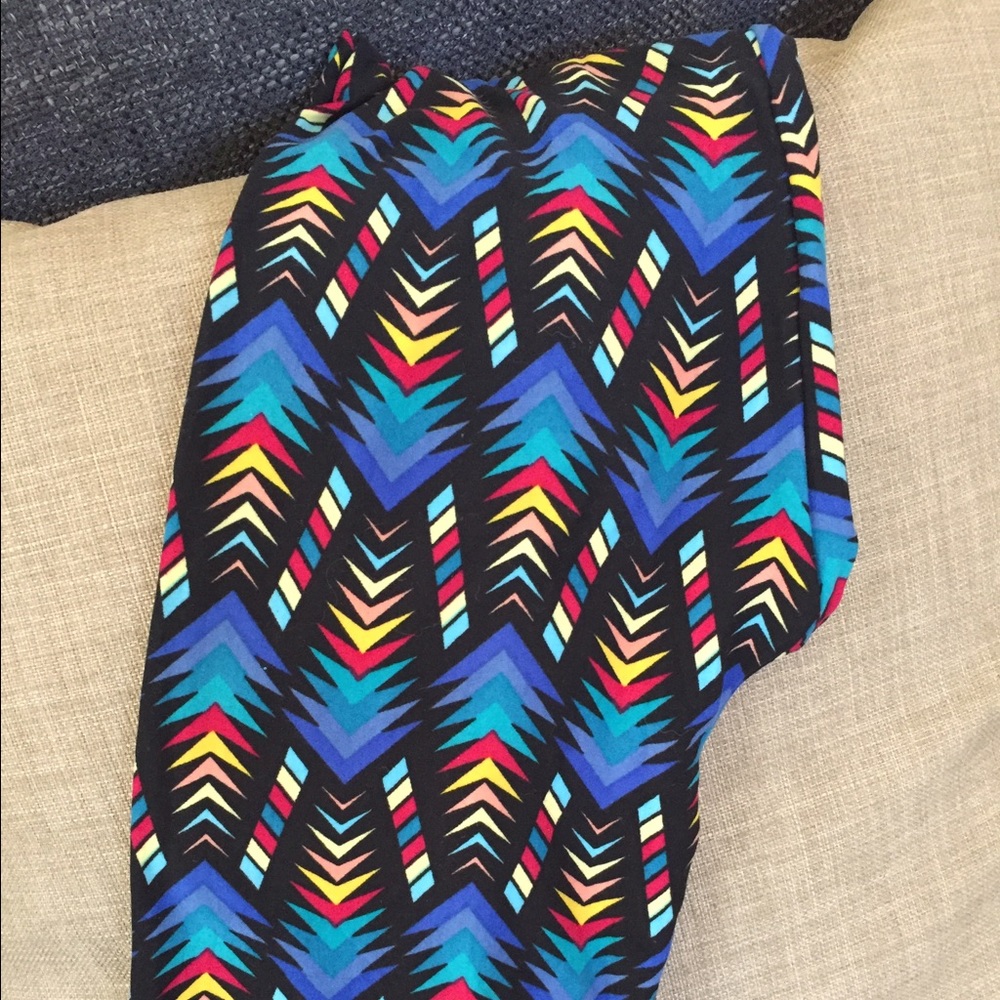 Lularoe Dr Seuss "The Lorax" one size leggings