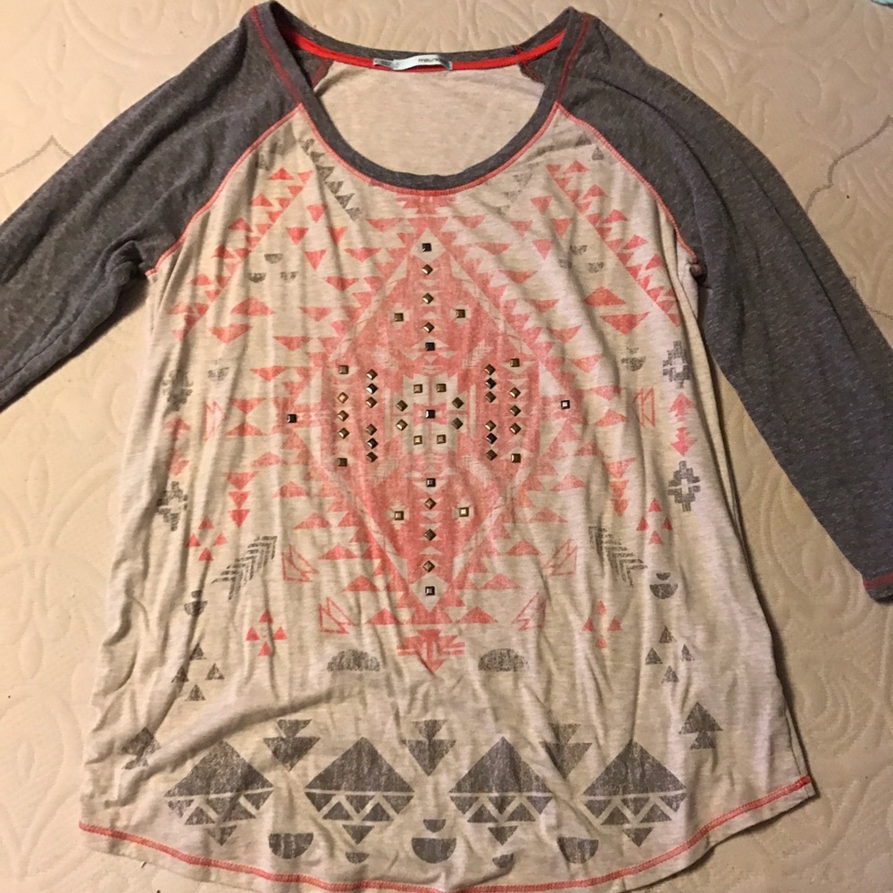Large Baseball fit tee