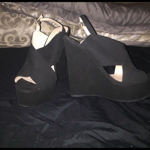 Never Worn: Platform All Black Wedges