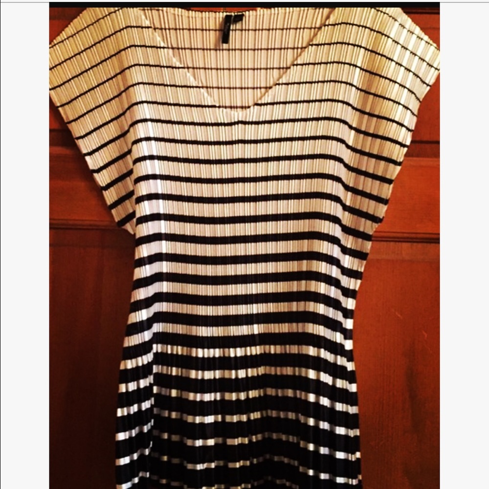 Black & White Ruffling Top