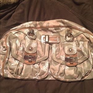 Guess purse