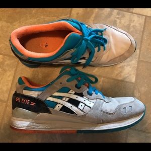 💥Moving SALE‼️Asics men's sneakers