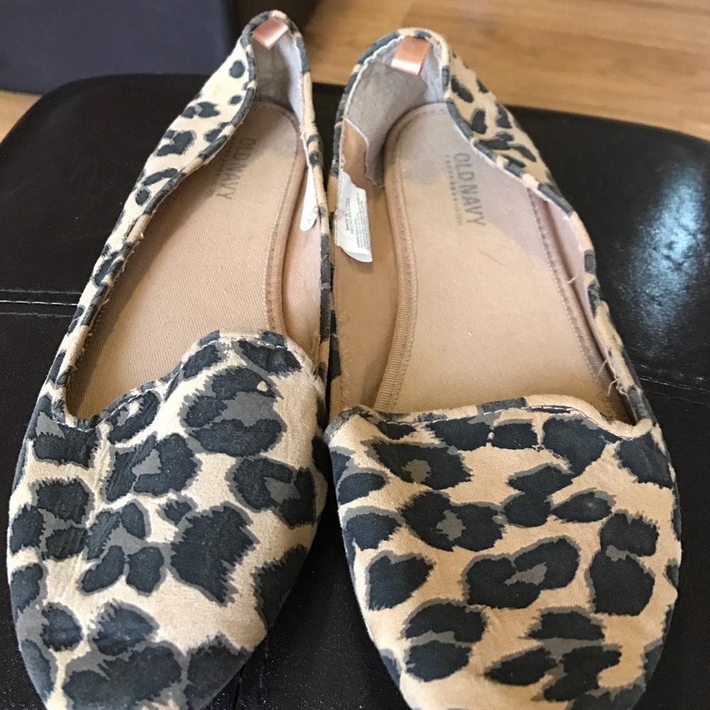 Leopard flats