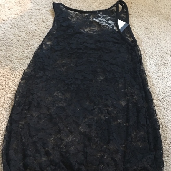 American Rag Lace Tank Top - Picture 3 of 4