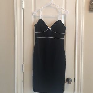 Black casual dress