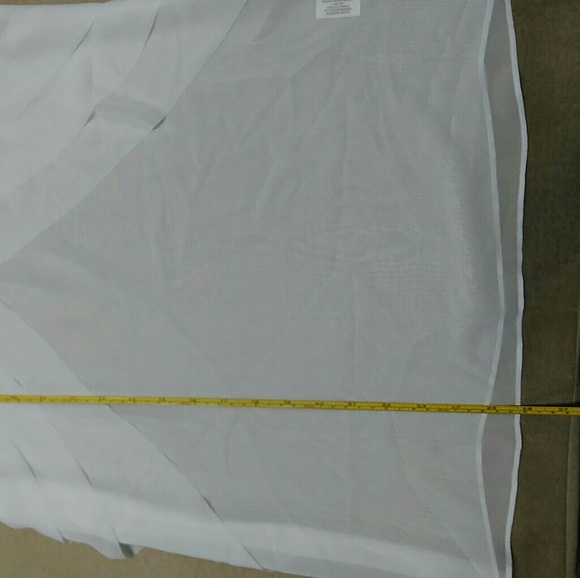 * 3 for 15-Liz Claiborne white top small tall - Picture 5 of 5