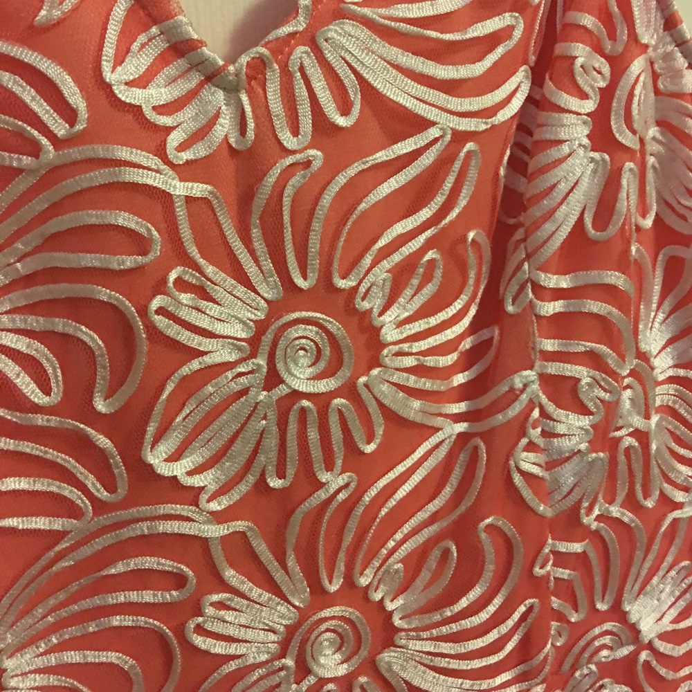 Bright Dress - Picture 2 of 2
