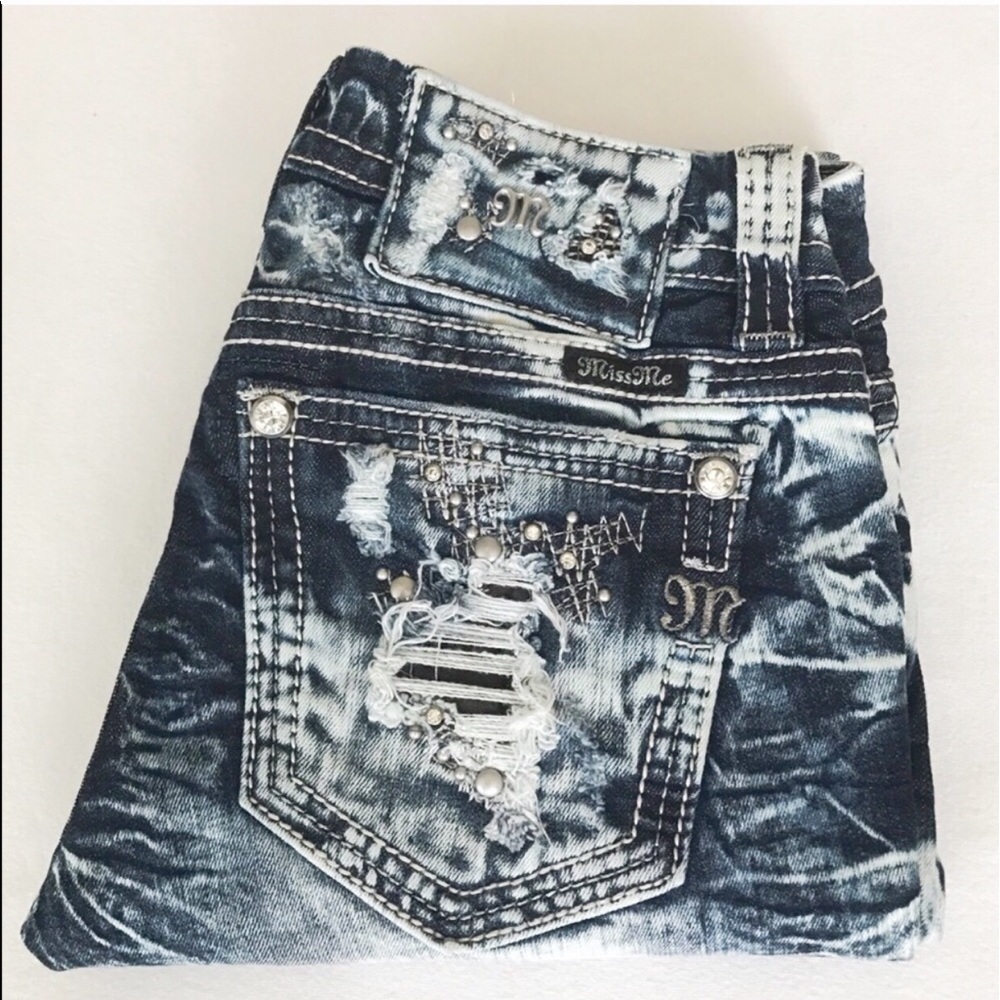 Last one Sz 24🌹Miss me straight leg jeans - Picture 2 of 6