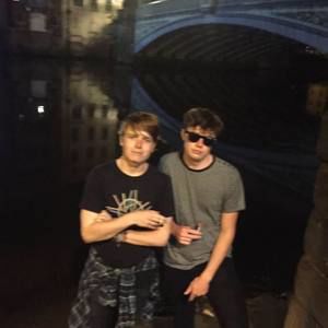 Meet your Posher, Thomas