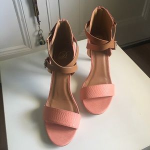 Pink/Light Brown Heels