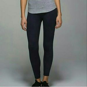 Lululemon Navy High Time