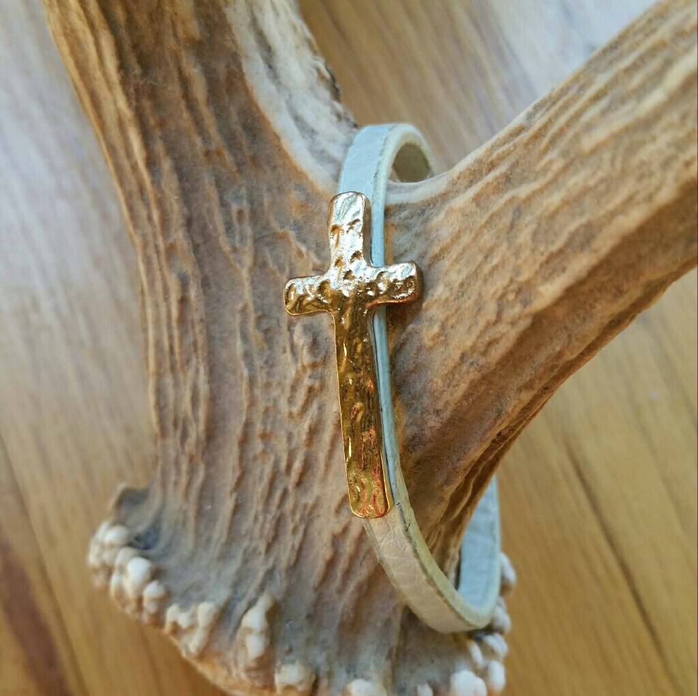 Mint Green Bracelet w/ Gold Cross & Magnetic Back