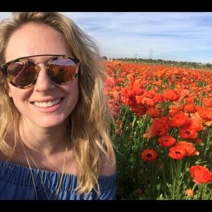 Meet your Posher, Lauren