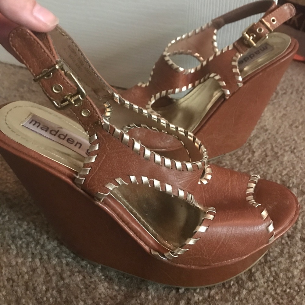 Wedges - Picture 1 of 2