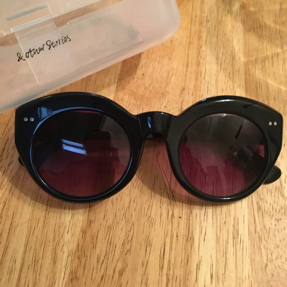 Other stories cat eyes