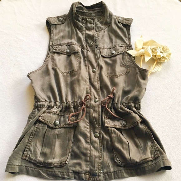Max Studio Jackets & Blazers - 🛑Price drop!...Max Studio/Max Jeans Cargo Vest