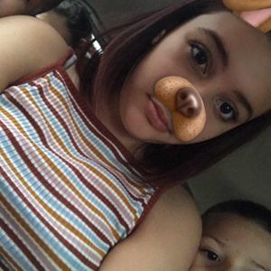 Meet your Posher, Noelia