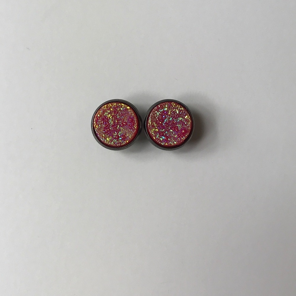 Gunmetal Pink Earrings - Picture 1 of 2