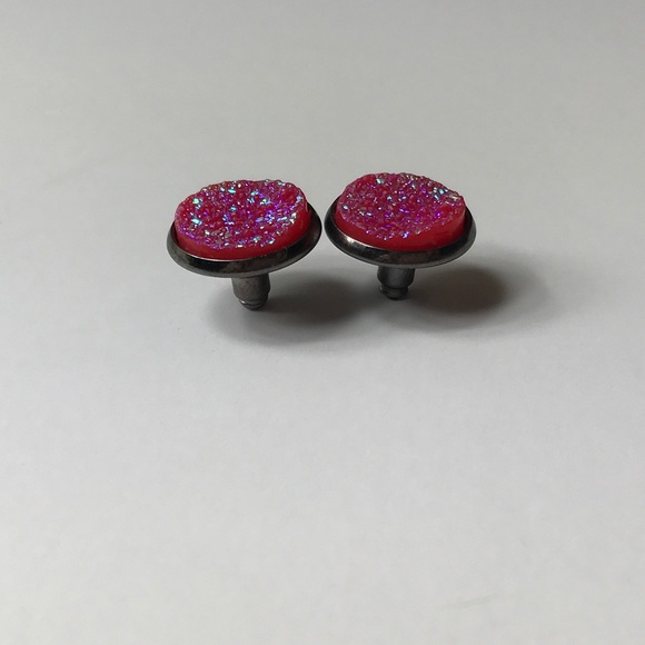 Gunmetal Pink Earrings - Picture 2 of 2