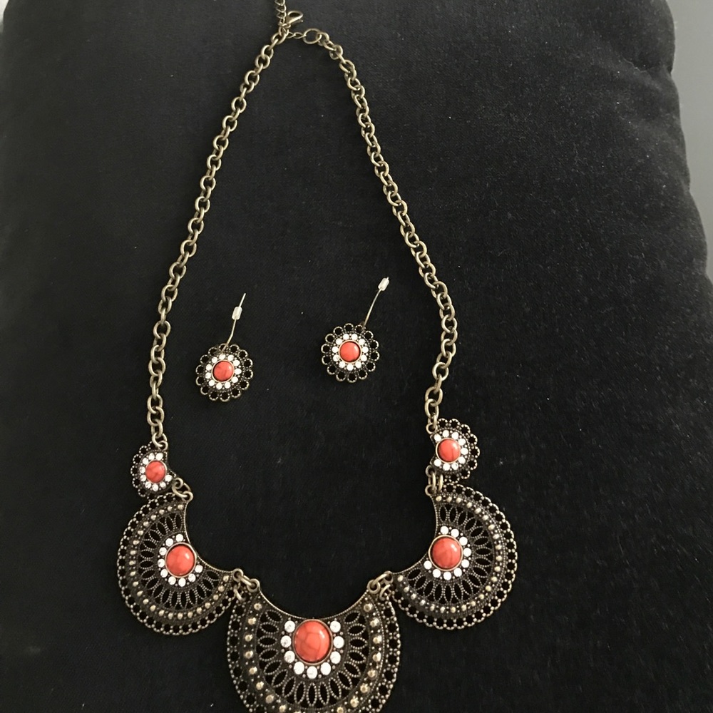 Necklace and earrings