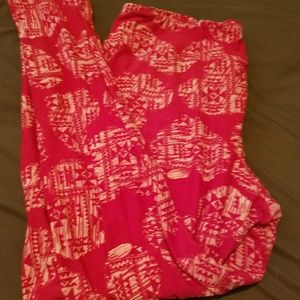 LulaRoe TC heart leggings