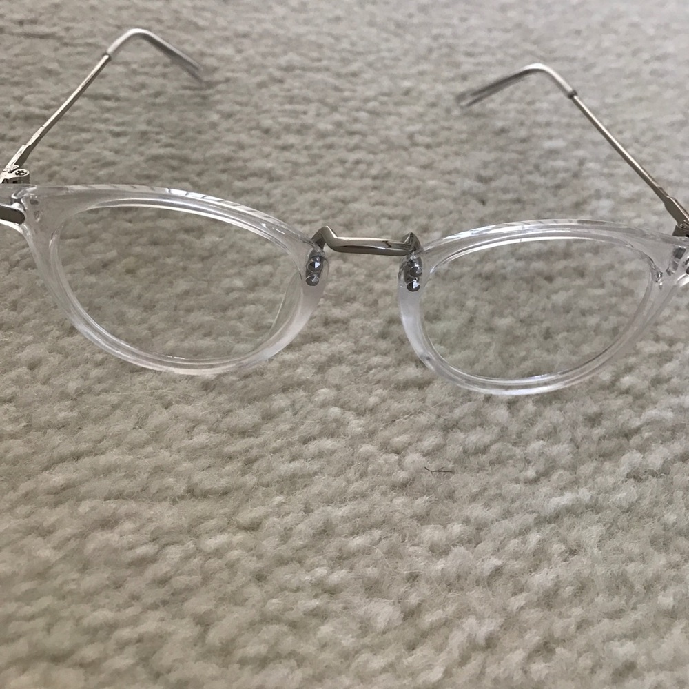 Clear lens glasses