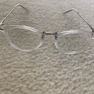 Clear lens glasses