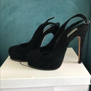 Steve Madden Closed-Toe Platform