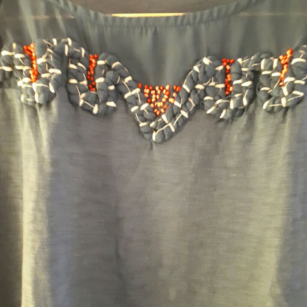 Blue top - Picture 3 of 4