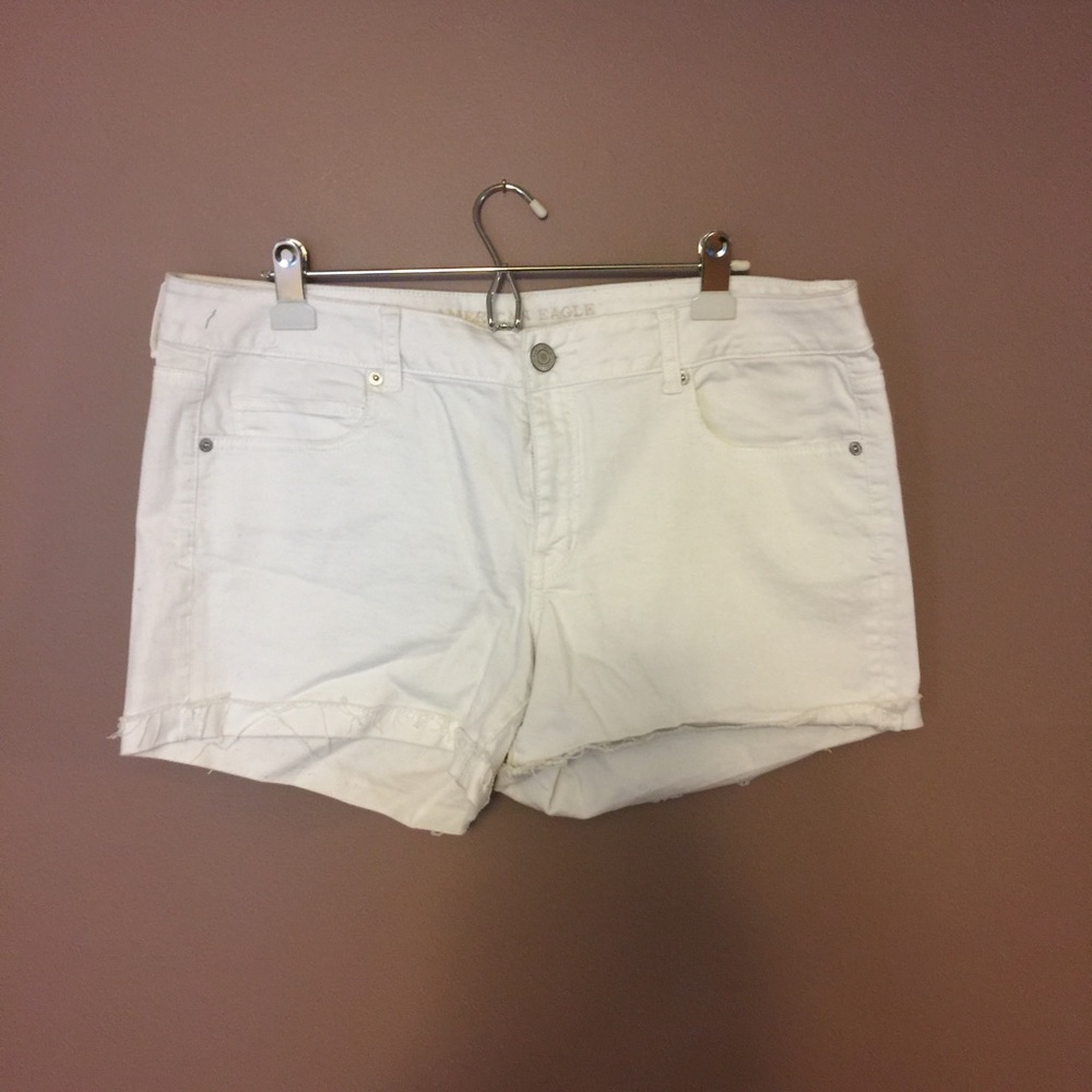 White American Eagle shorts, stretch