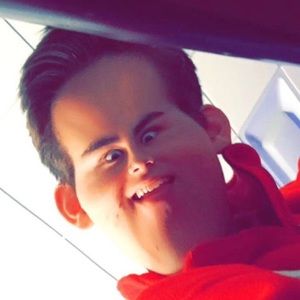 Meet your Posher, Casey