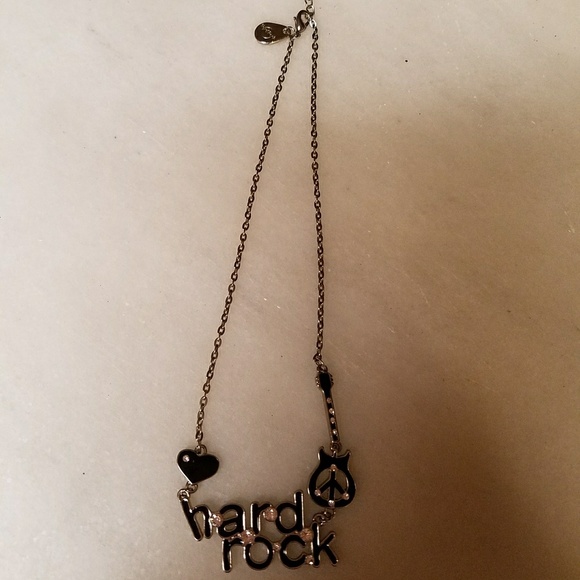 Hard Rock Necklace and Matching Guitar Pen - Picture 3 of 7