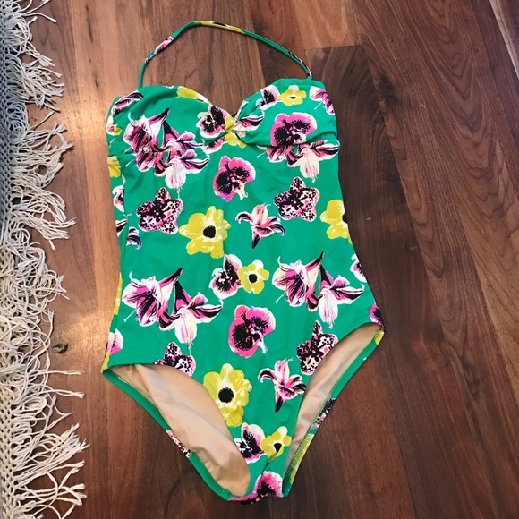 J. Crew Other - Jcrew floral bandeau bathing suit size 6