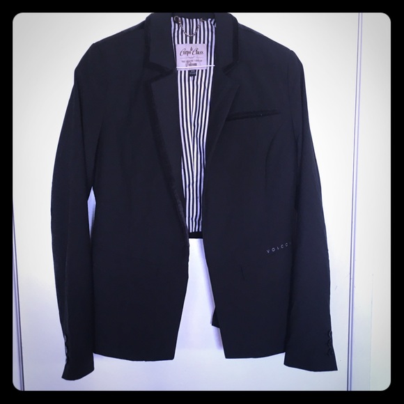 Volcom corpo class suit Clearance