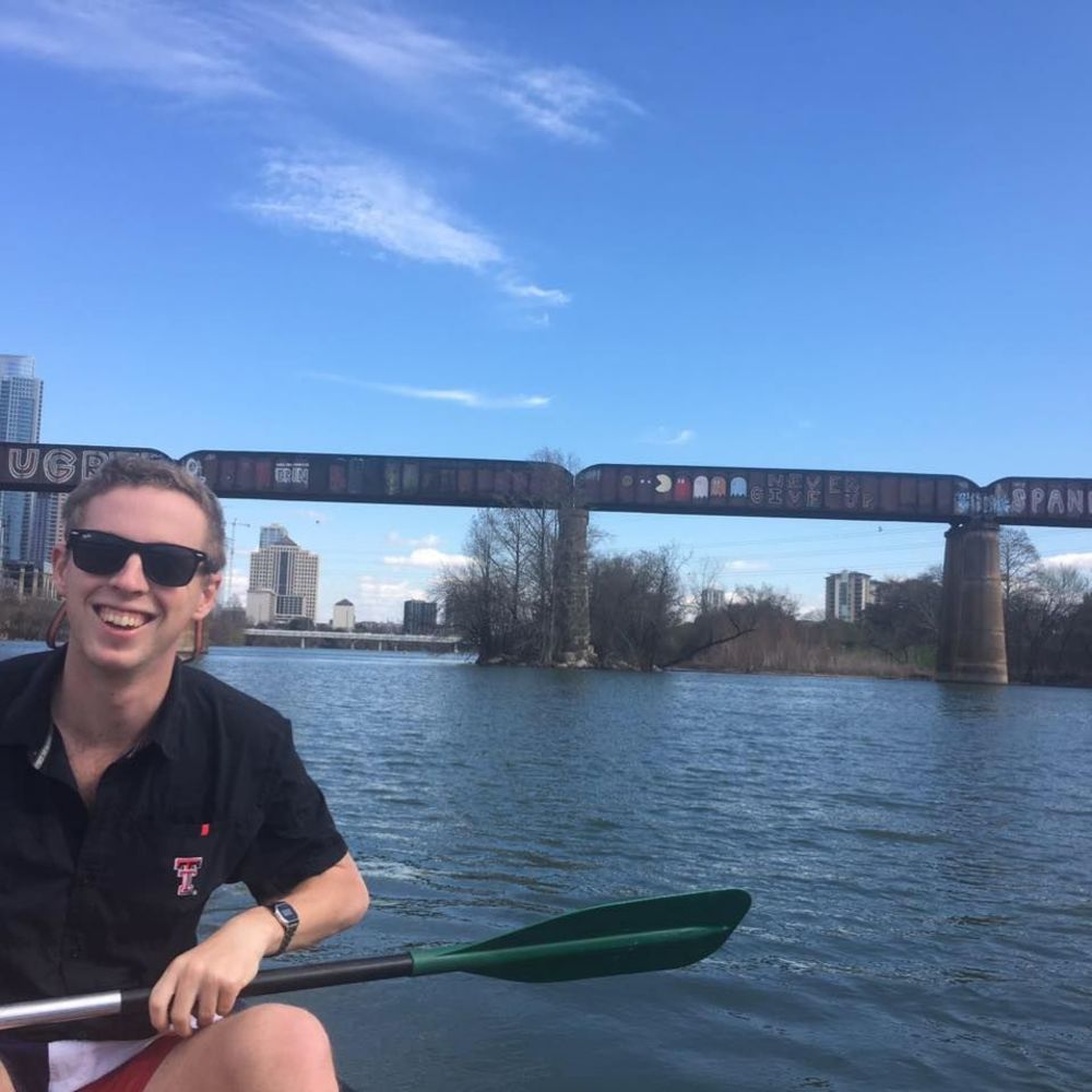 Meet your Posher, Brady