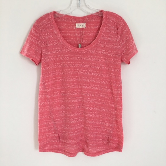 Lou & Grey Tops - Lou & Grey✨Split Hem Coral Tee✨