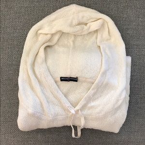 Brandy Melville hooded sweater