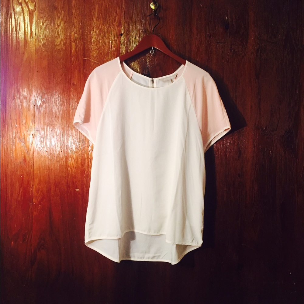 Banana Republic. High-Low, Baseball Tee.