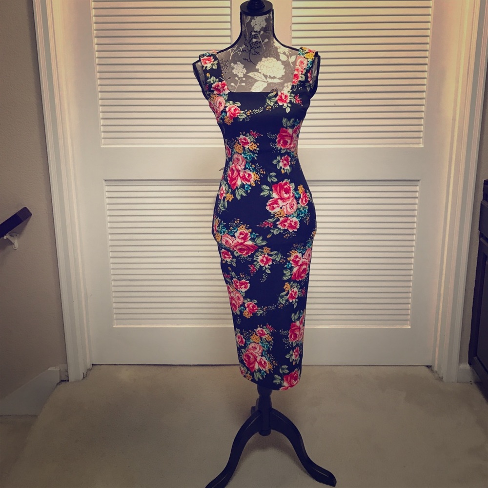 BLACK FLORAL MIDI DRESS