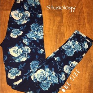Tiffany blue leggings. Stuaology Brand! Thick