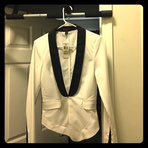 White/Black Blazer