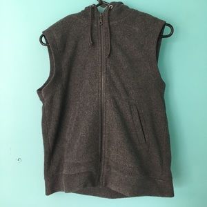 Grey Fleece Gap Vest