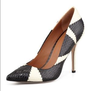 Rachel Roy pumps