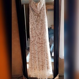 Maxi formfitting dress