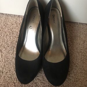 Black Wedges