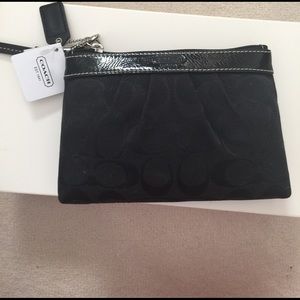 NWT black Coach wristlet