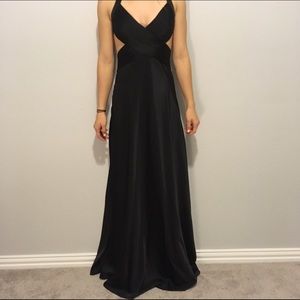BCBGMAXAZRIA Black Open Back Gown